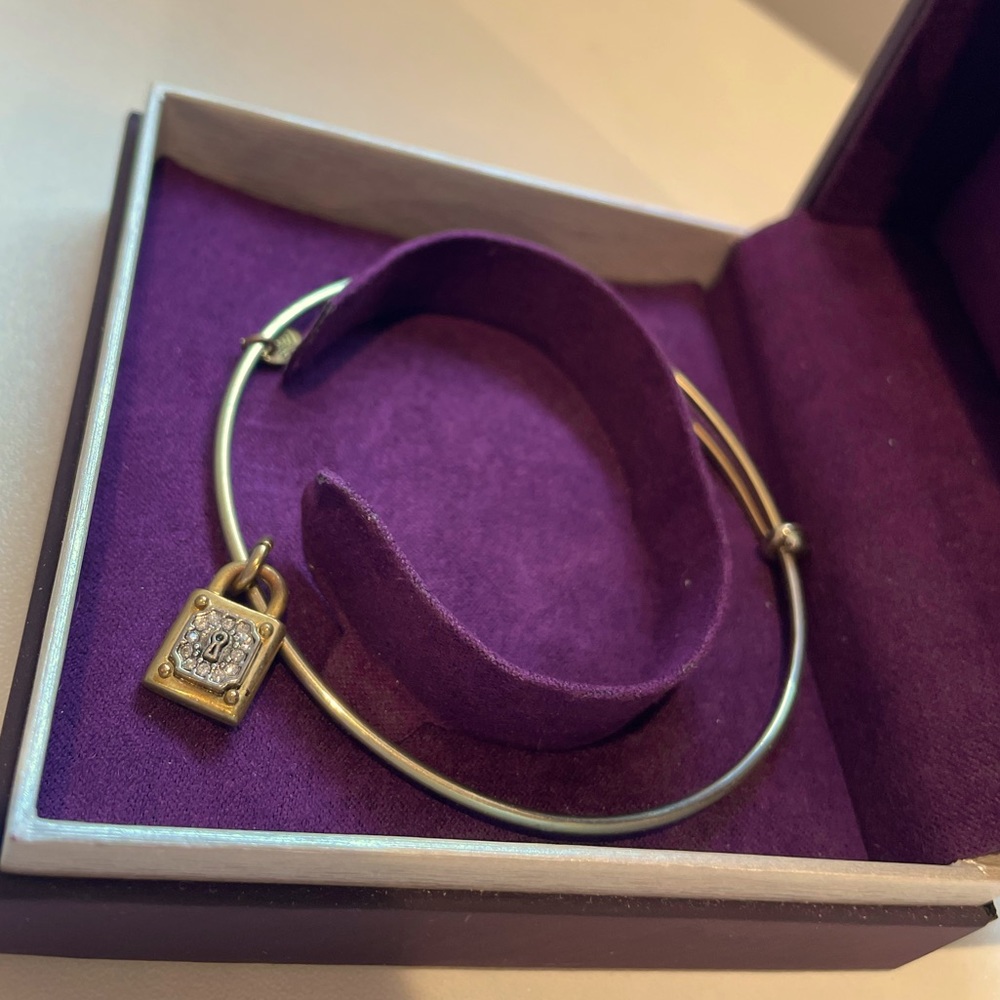 Juicy Couture Gold LoveLock Bangle